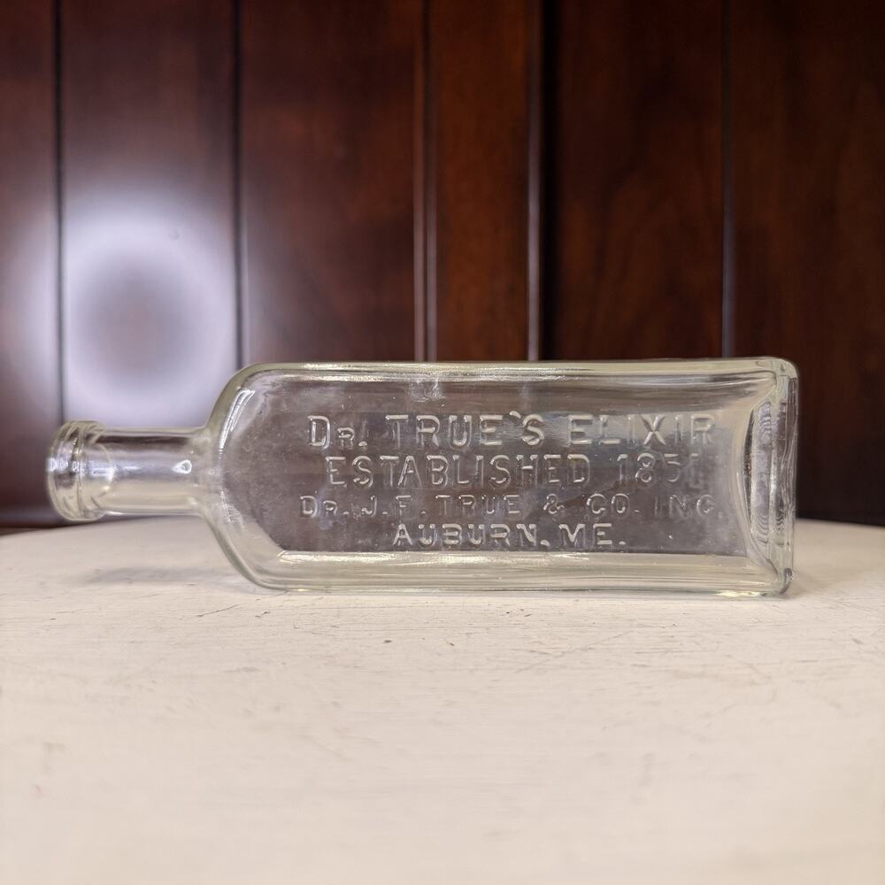 Old Antique Bottle Dr True’s Elixir Auburn ME Embossed Circa 1910-1920